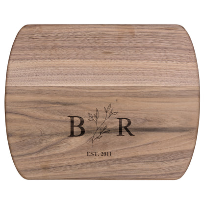 Personalized Cutting Board Wedding Gift | Charcuterie Board | Unique Christmas Gift | Bridal Shower & Engraved Engagement Present | Housewarming & Kitchen Gift for Mothers