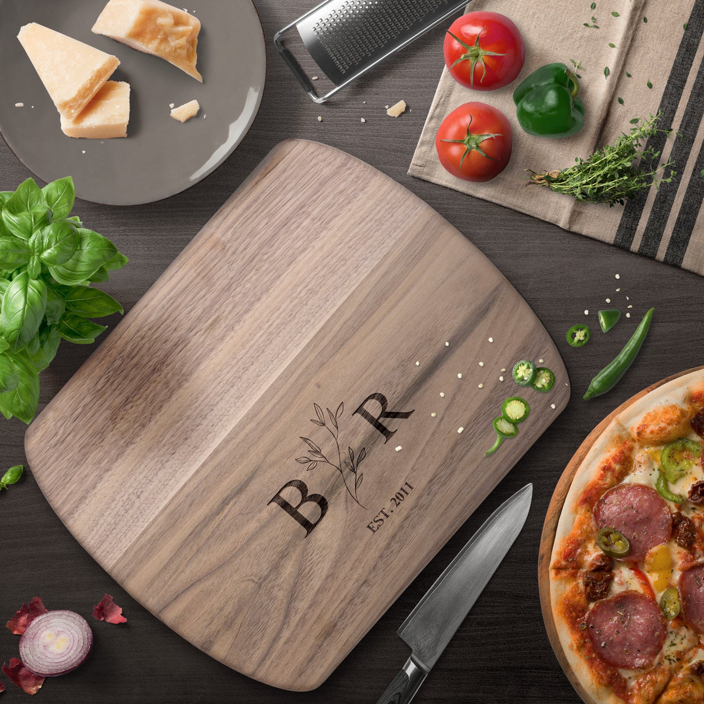 Personalized Cutting Board Wedding Gift | Charcuterie Board | Unique Christmas Gift | Bridal Shower & Engraved Engagement Present | Housewarming & Kitchen Gift for Mothers